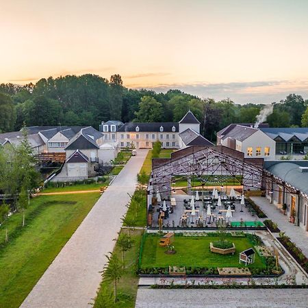 Le Grand Pavillon Chantilly Buitenkant foto